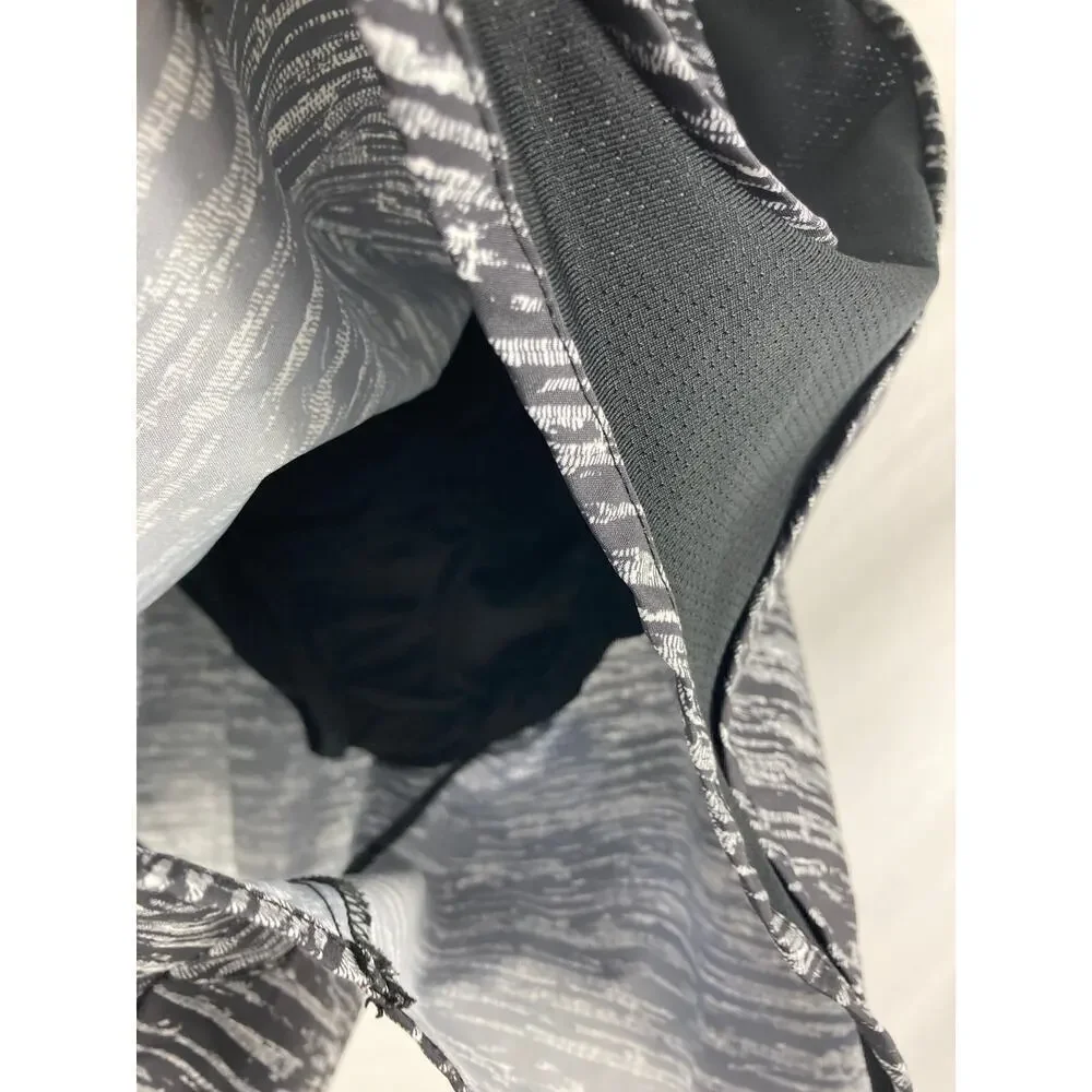 Nike Dri Fit Womans Lined Black White Pattern Athletic Shorts Size Medium